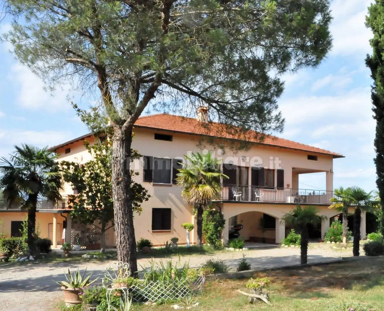 Villa in vendita a Castiglione del Lago
