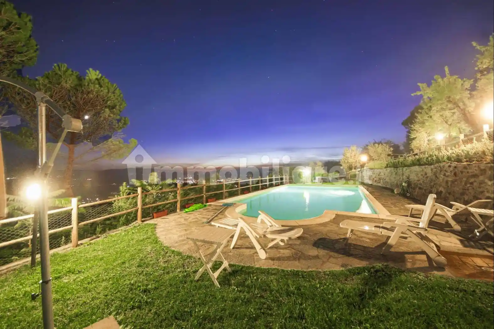 Rustico - Casale in vendita a Castelfranco Piandisco