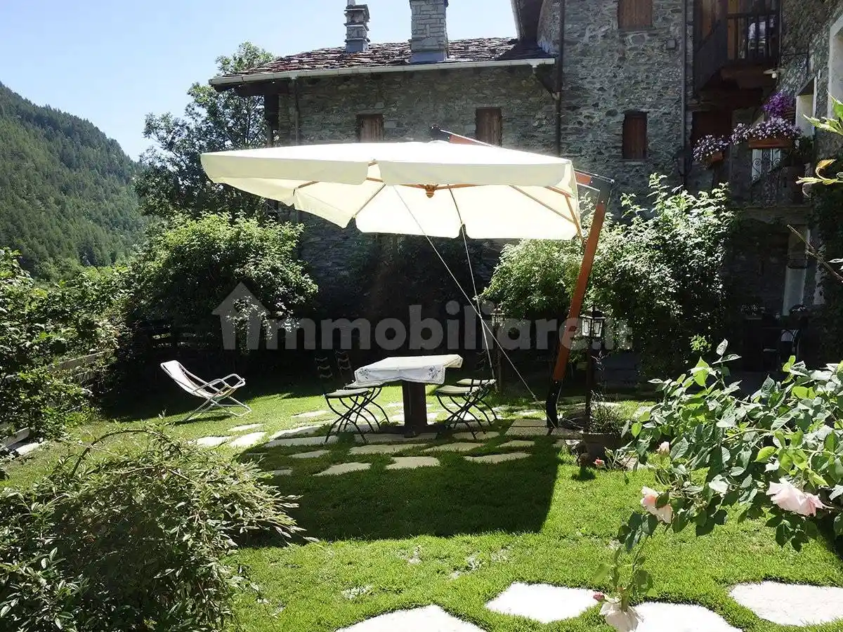 Terratetto unifamiliare Hameau Chez Les Blanc Dessous, Etroubles - foto 3