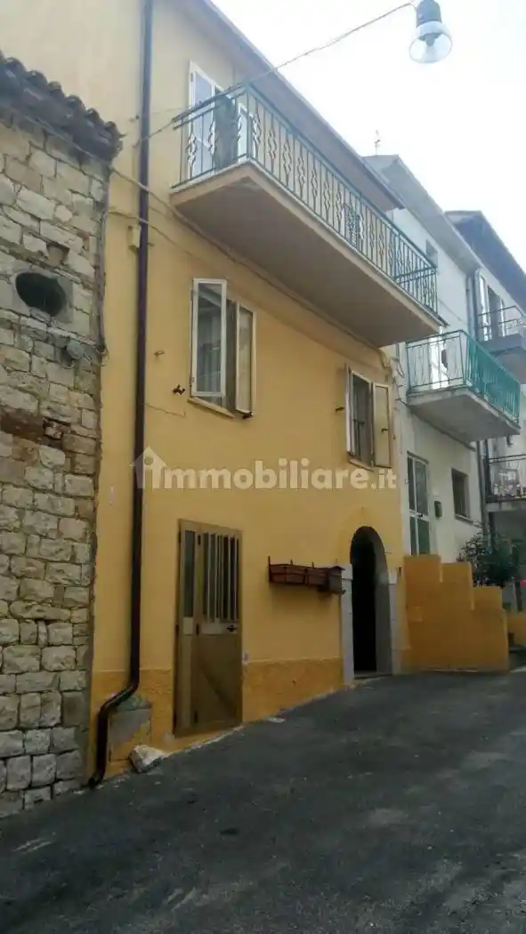 Casa indipendente in vendita a Casalanguida