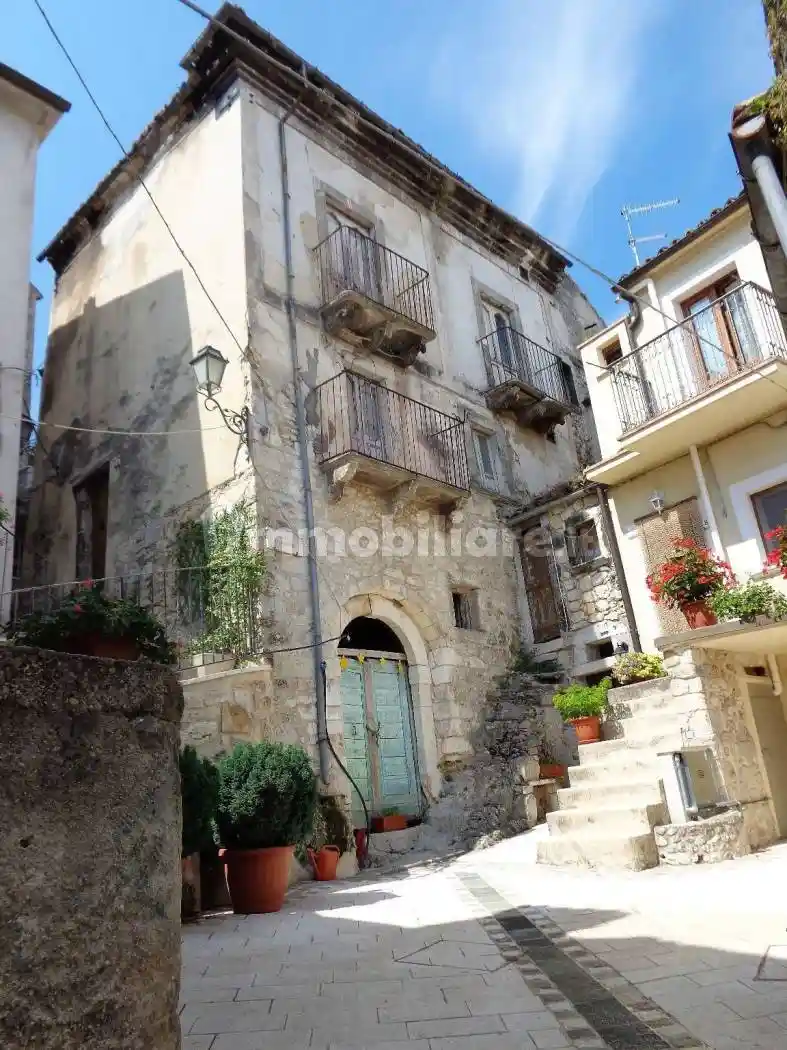 Casa indipendente in vendita a Pretoro