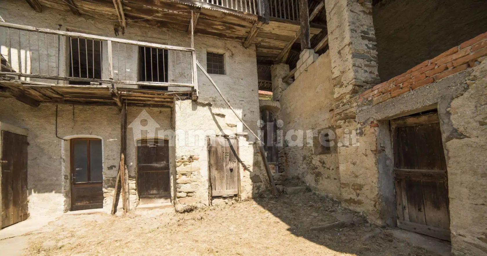 Rustico via Roma 8, Centro, Donato - foto 4