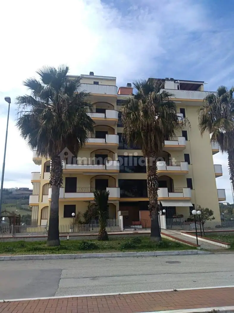 Appartamento in vendita a Alba Adriatica