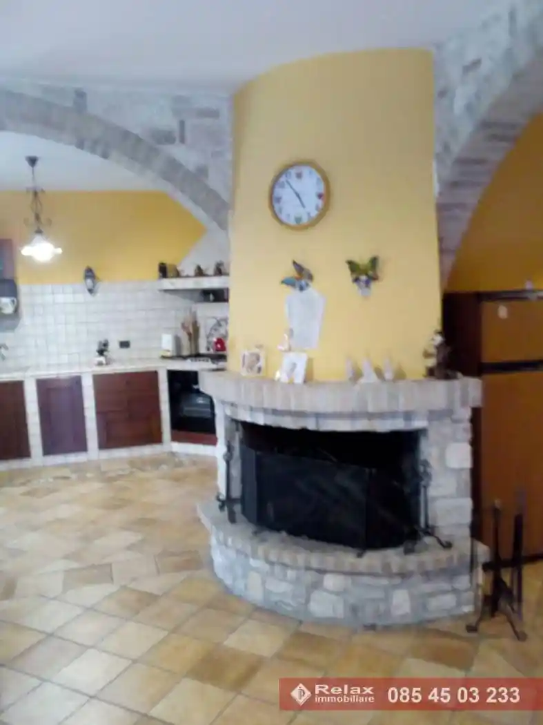 Casale Strada Comunale San Valentino Caramanico, Caramanico Terme - foto 3