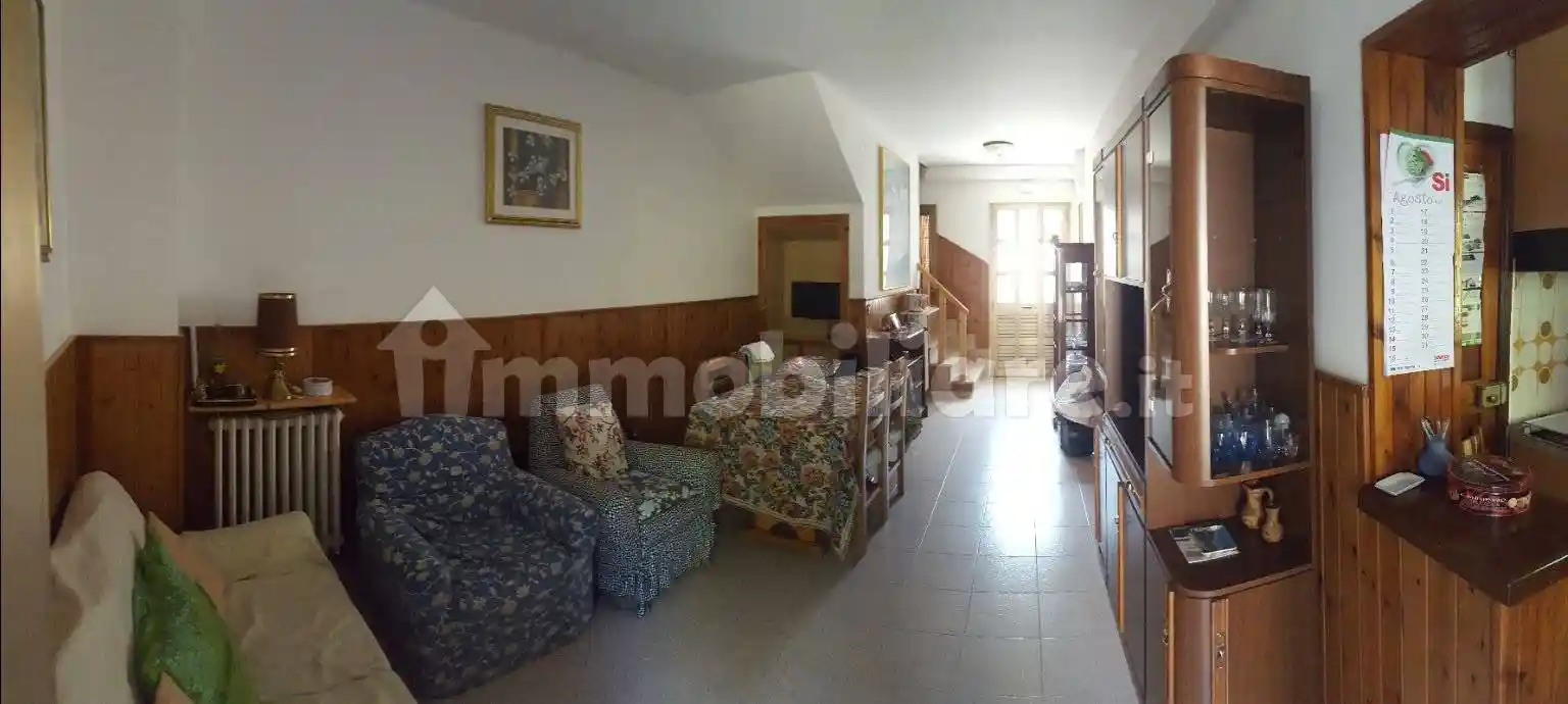 Terratetto unifamiliare via delle Frazioni, Centro, Civitella Roveto - foto 2