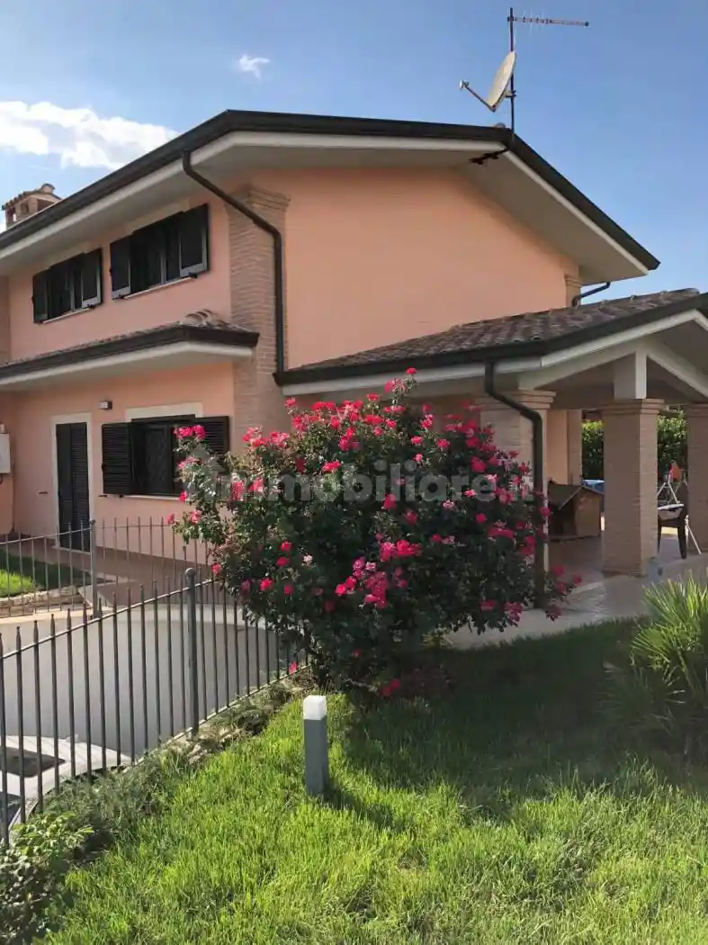 Villetta a schiera in vendita a Ceccano