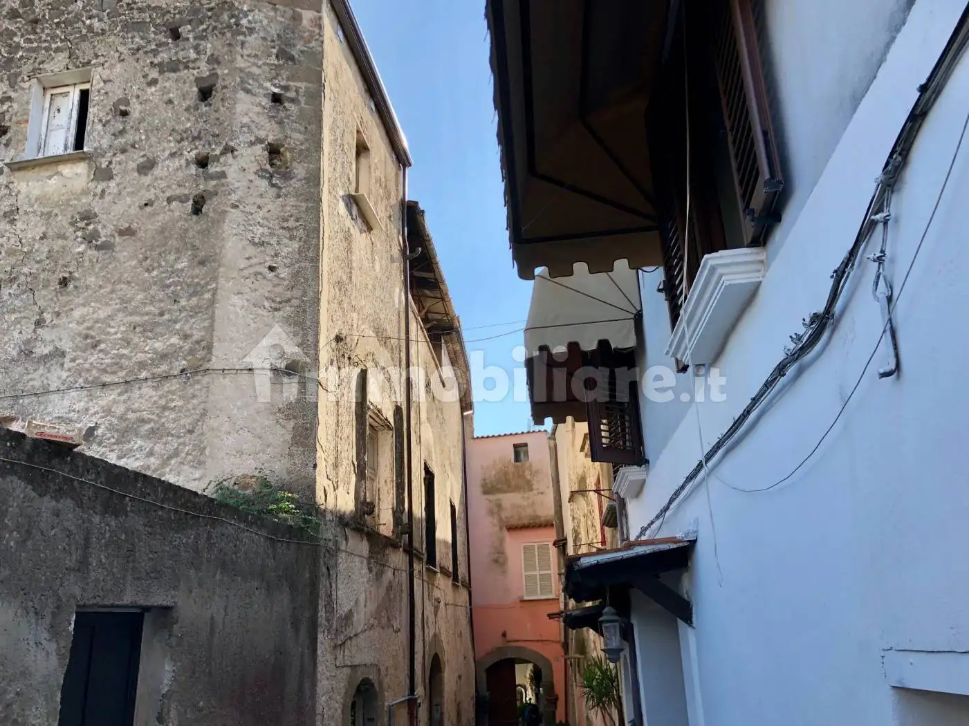 Palazzo - Edificio in vendita a Sessa Aurunca