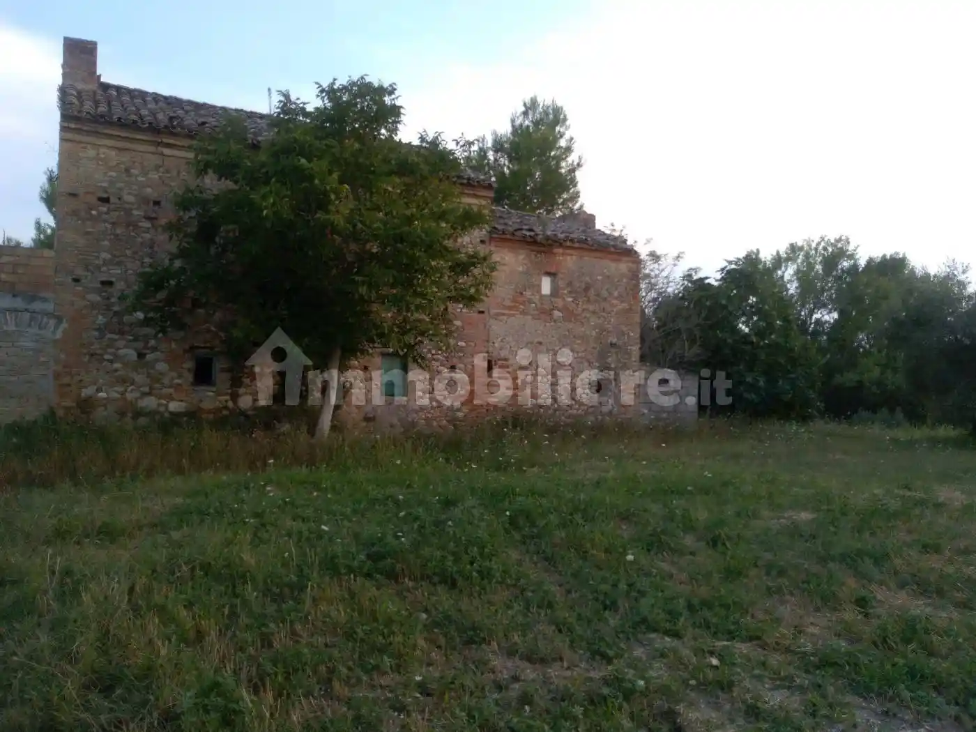 Casale, da ristrutturare, 13270 m², Corropoli - foto 4