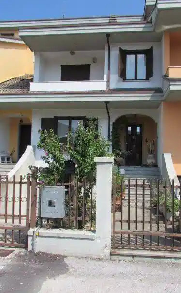 Villetta a schiera in vendita a Borgo San Dalmazzo