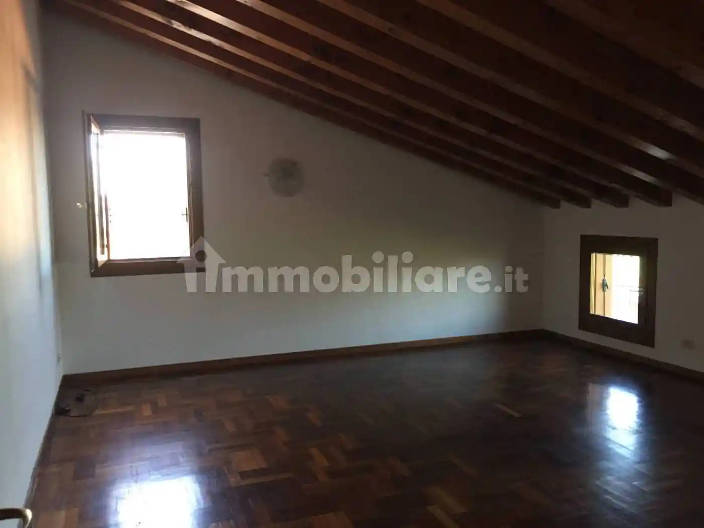 Villa bifamiliare, ottimo stato, 170 m², Saviabona, Vicenza - foto 2