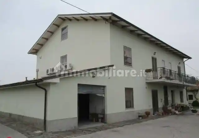 Rustico - Casale in vendita a Ostra