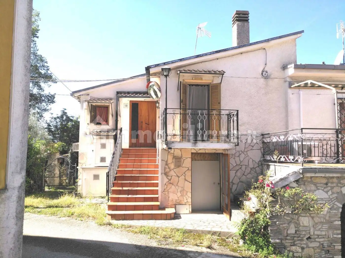 Villa in vendita a Labro