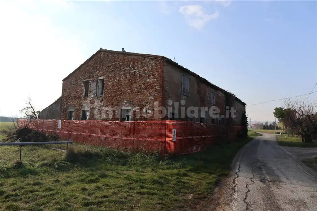 Rustico - Casale in vendita a Savignano sul Rubicone