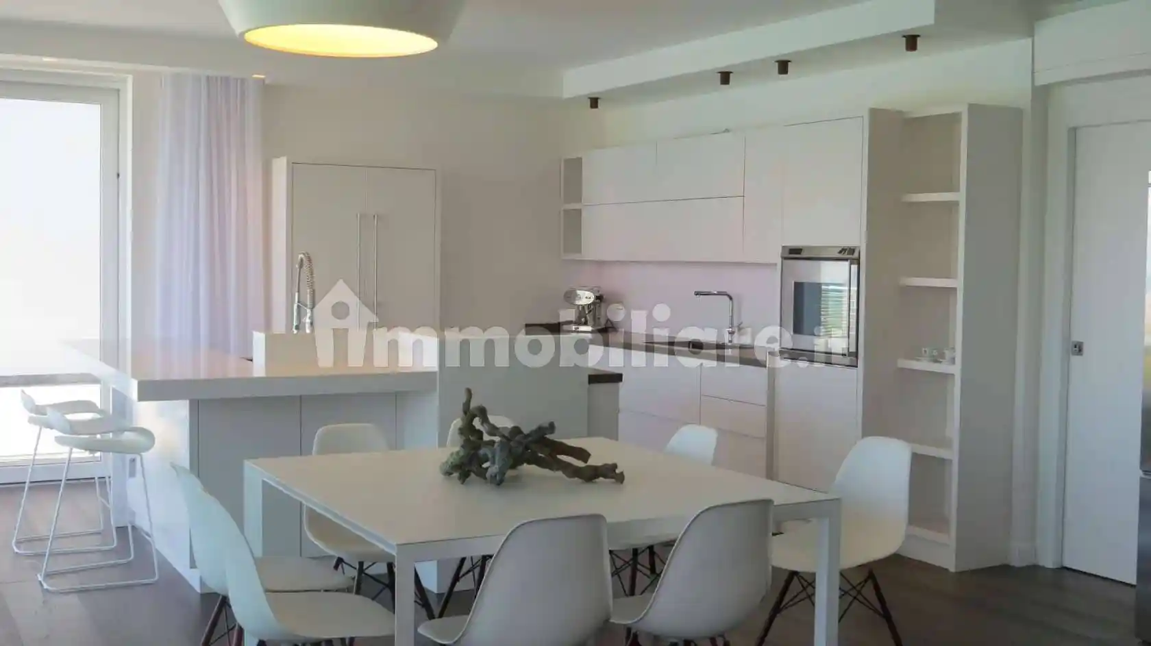 Appartamento in vendita a Padenghe sul Garda