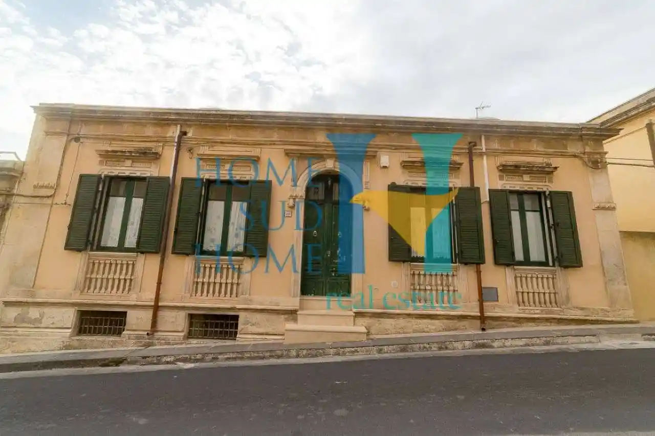 Casa indipendente in vendita a Noto
