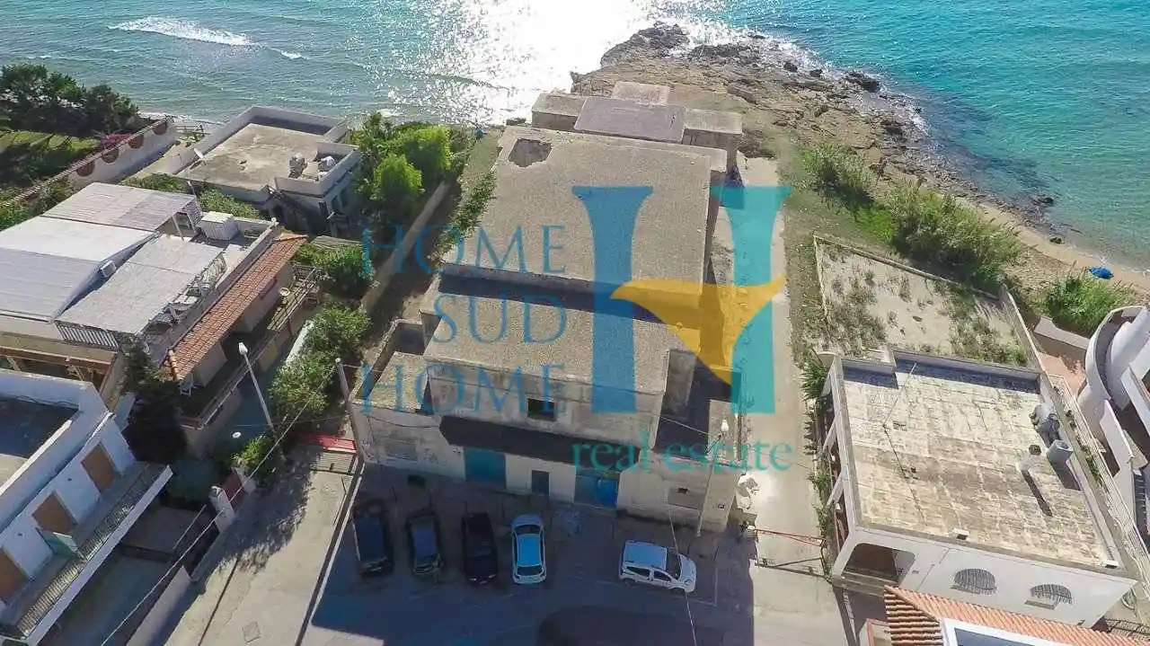 Palazzo - Edificio in vendita a Noto