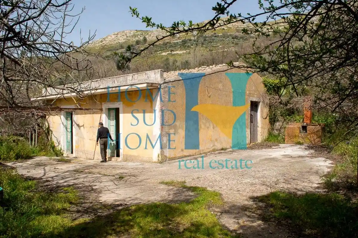 Rustico - Casale in vendita a Palazzolo Acreide
