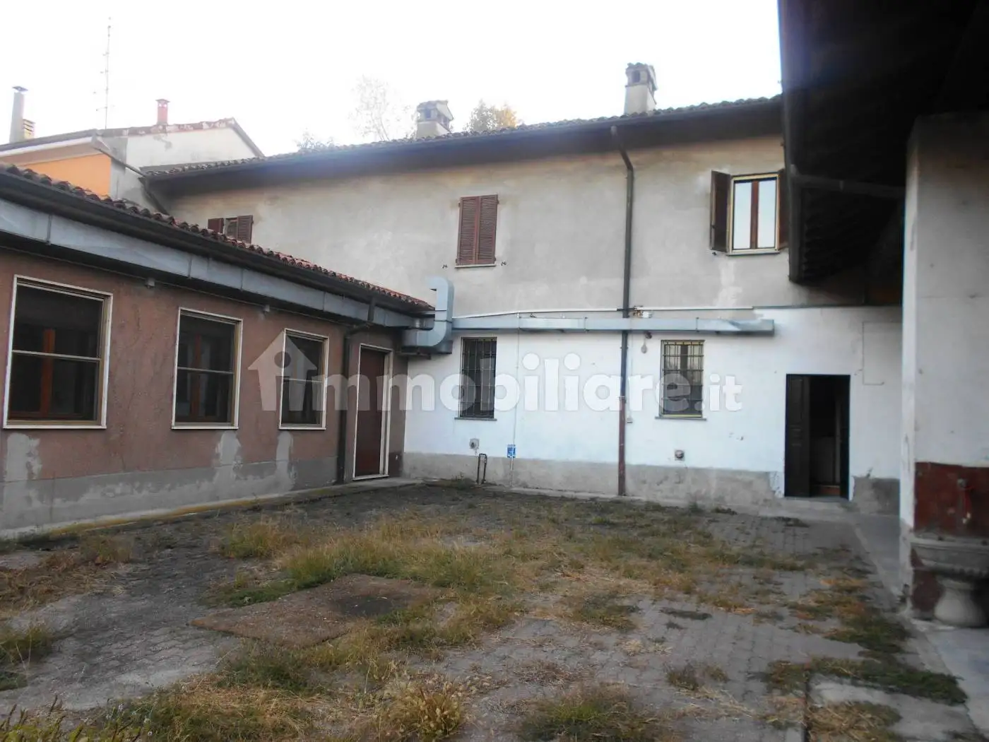 Rustico - Casale in vendita a Pavia