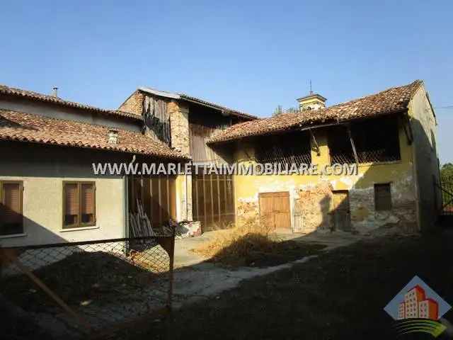 Rustico - Casale in vendita a Capergnanica