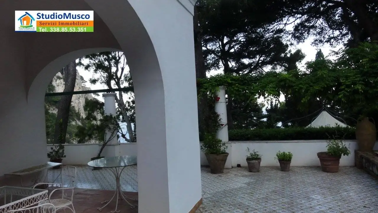 Villa in vendita a Capri