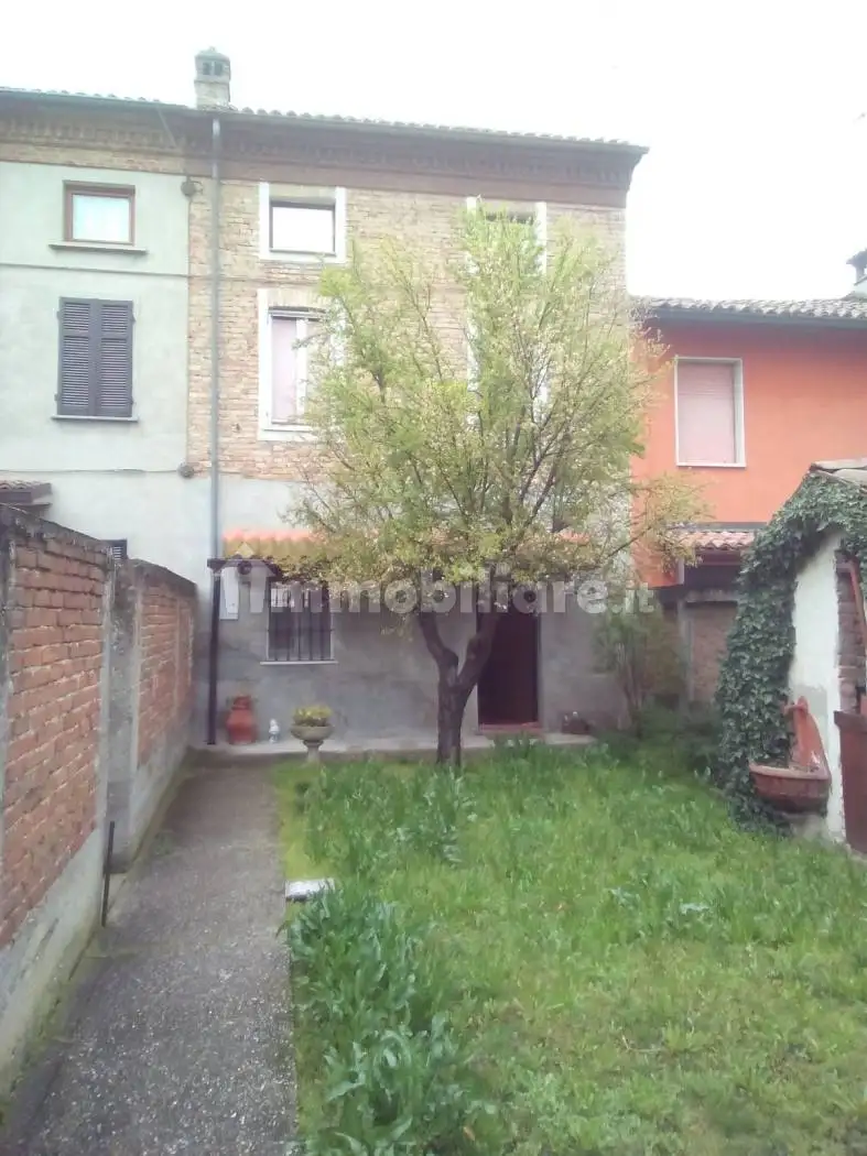 Villetta a schiera in vendita a Silvano Pietra