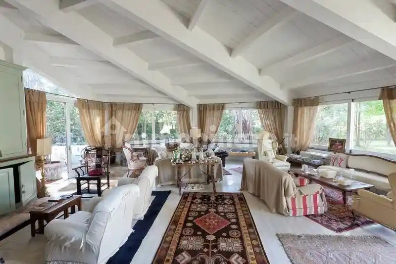 Villa in vendita a Pietrasanta