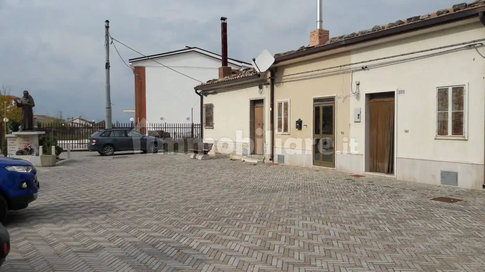 Appartamento in vendita a Carlantino