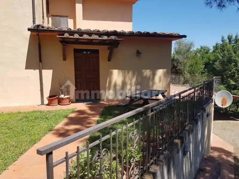 Villa in vendita a Cetona