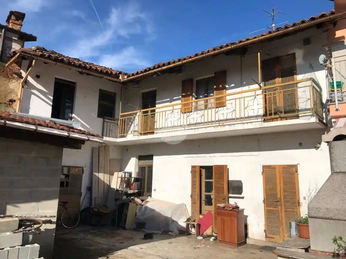 Rustico - Casale in vendita a Volvera