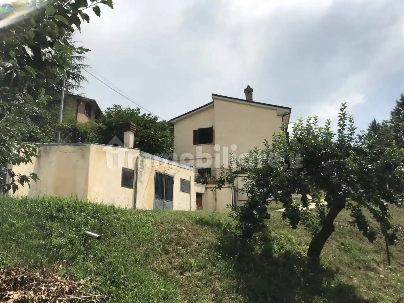Casa indipendente in affitto a L'Aquila
