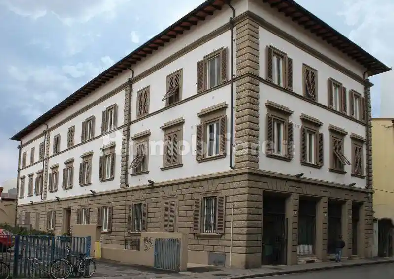 Appartamento in affitto a Firenze