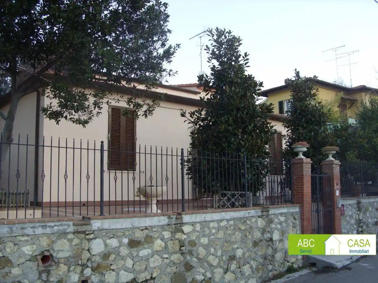 Villa in vendita a Santa Luce