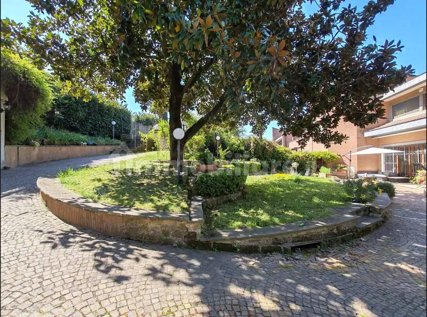 Villetta a schiera in affitto a Roma