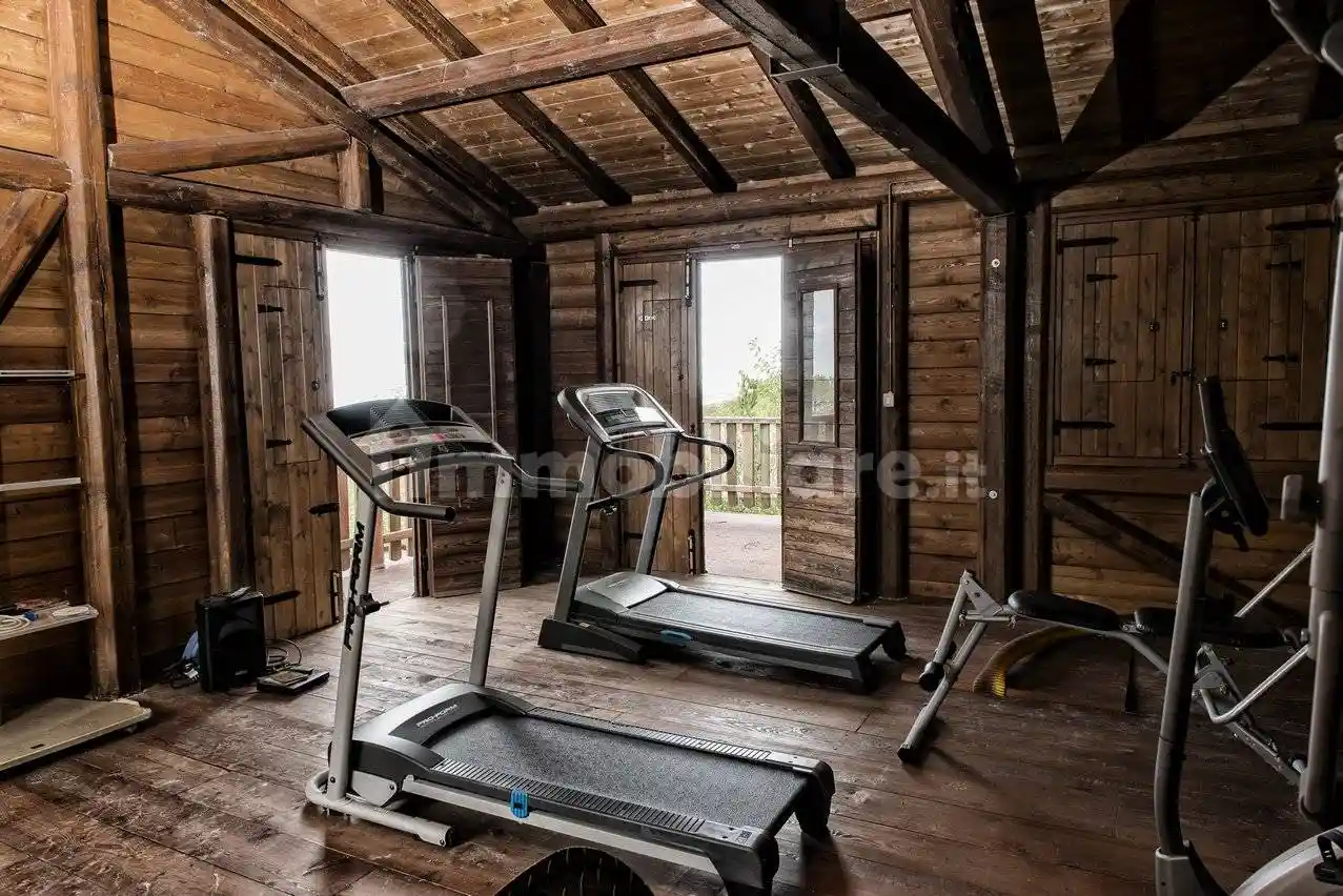 Casale, ottimo stato, 13360 m², Civitella del Tronto - foto 4