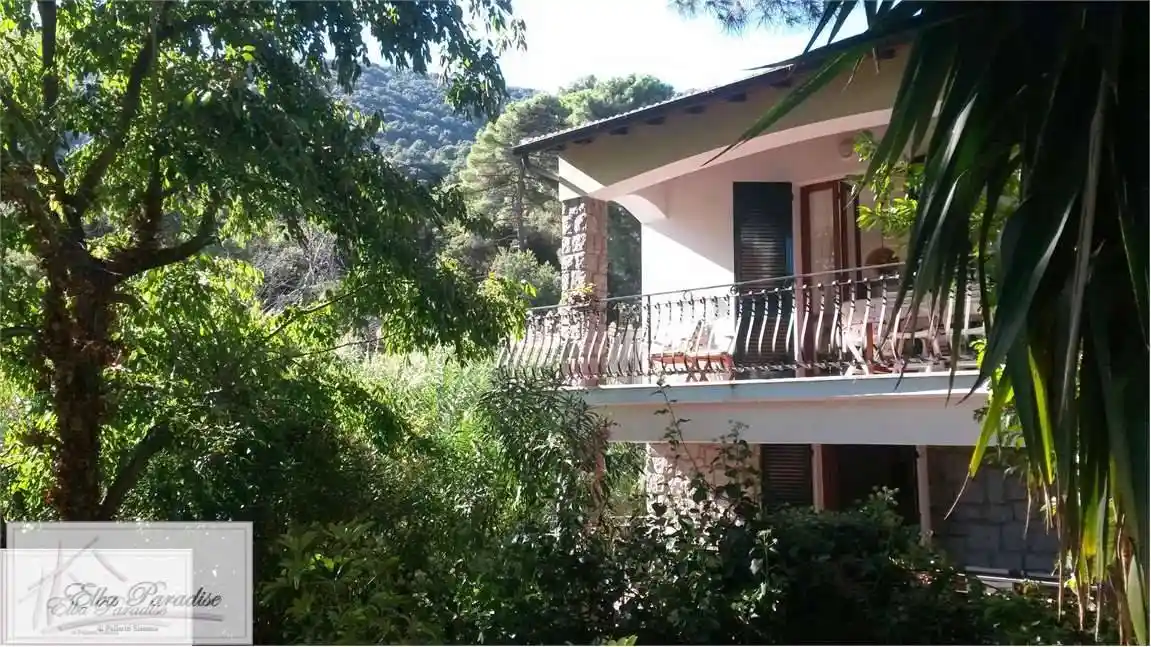 Casa indipendente in vendita a Marciana