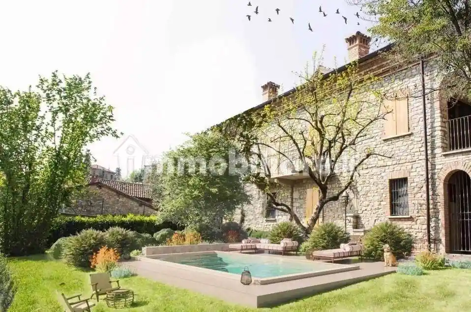 Villa in vendita a Zavattarello