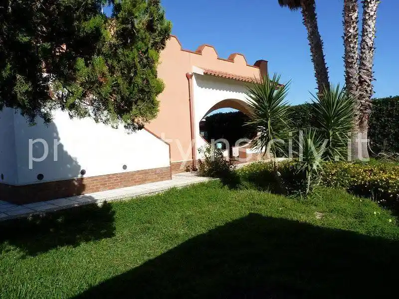 Villa in vendita a Siracusa