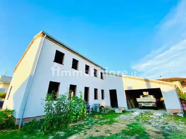 Villa in vendita a Fossò