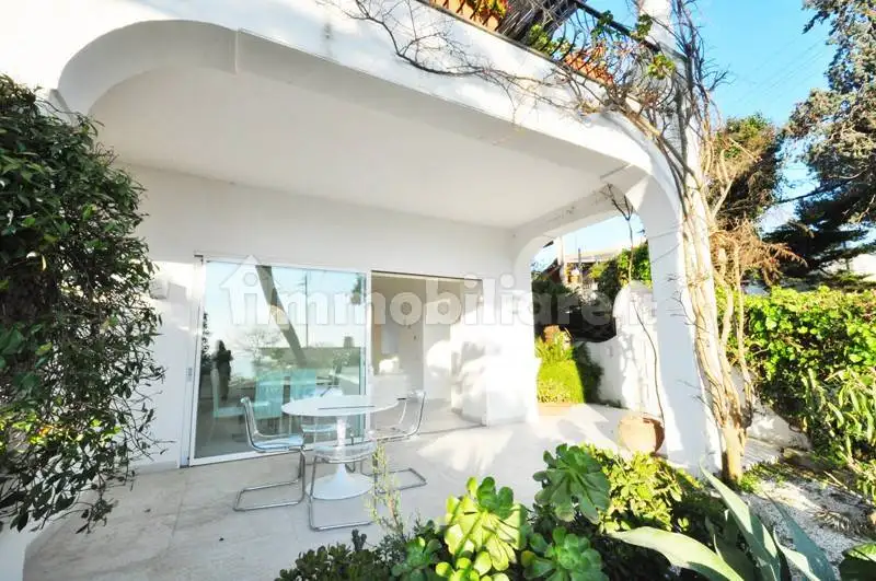 Appartamento in vendita a Capri