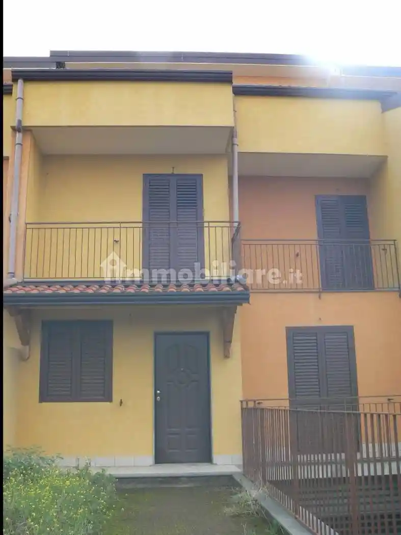 Villetta a schiera in vendita a Paternò