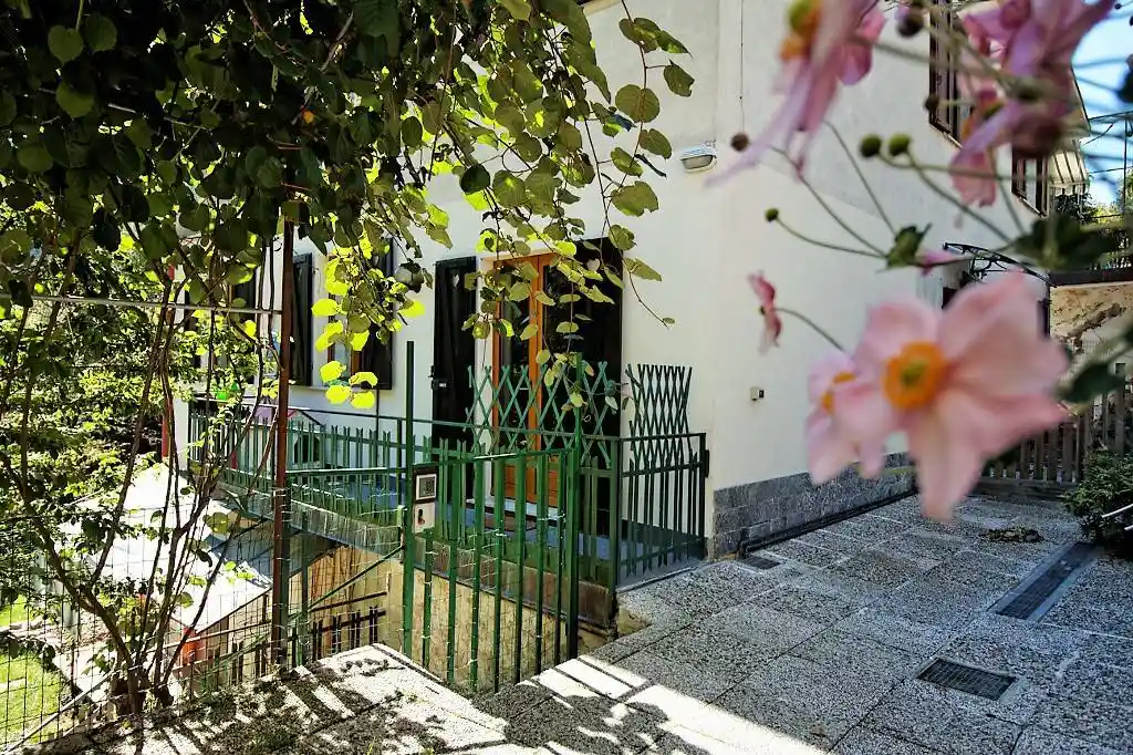 Appartamento in vendita a Alta Valle Intelvi