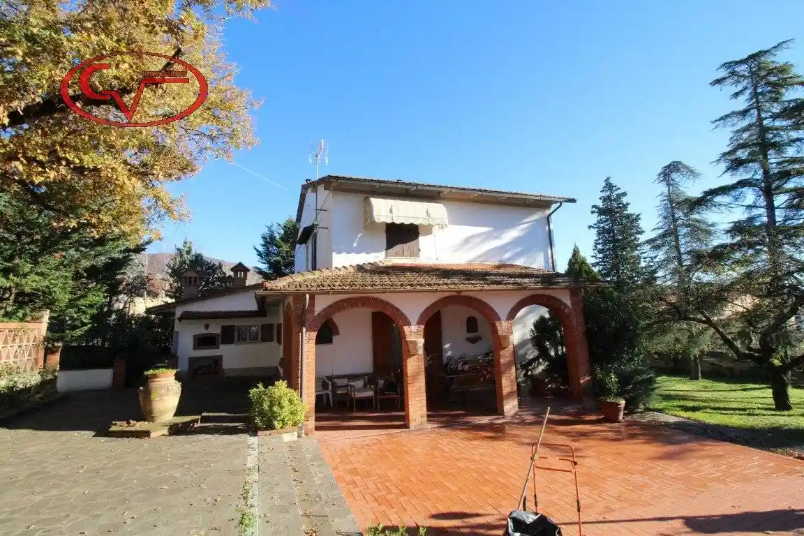 Villa in vendita a Loro Ciuffenna