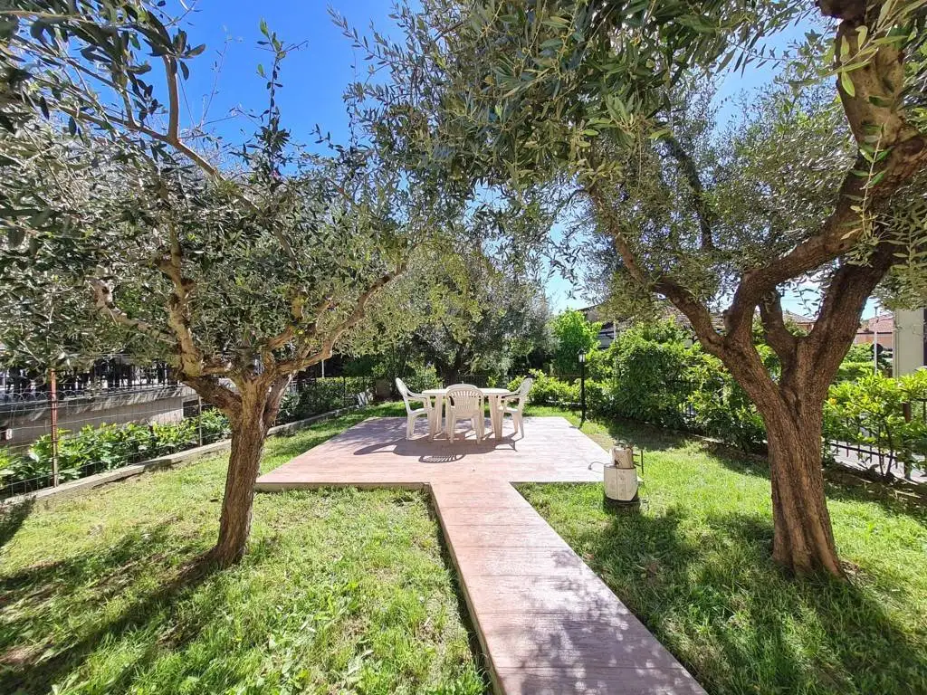 Appartamento in affitto a Peschiera del Garda