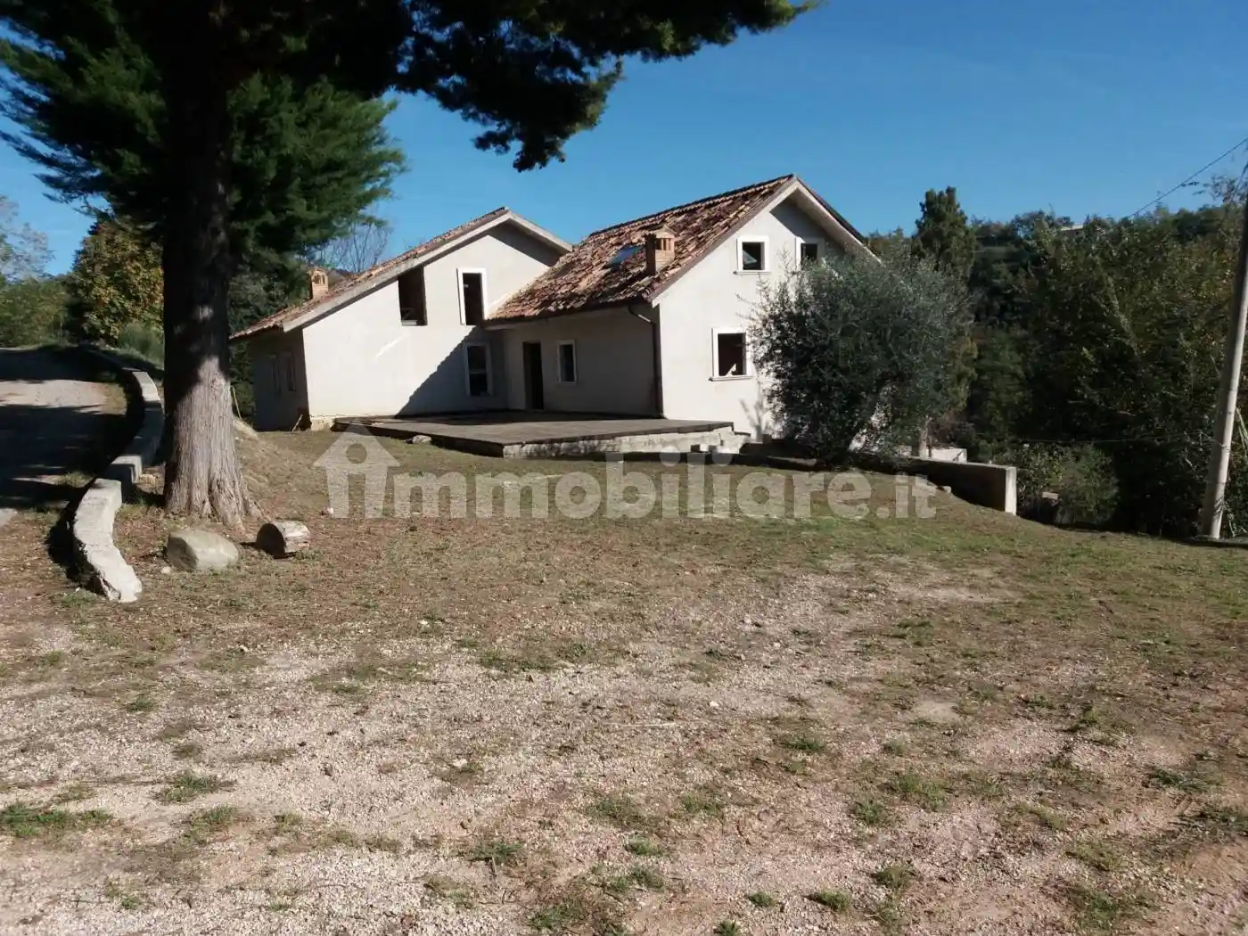 Casa indipendente in vendita a Ascoli Piceno