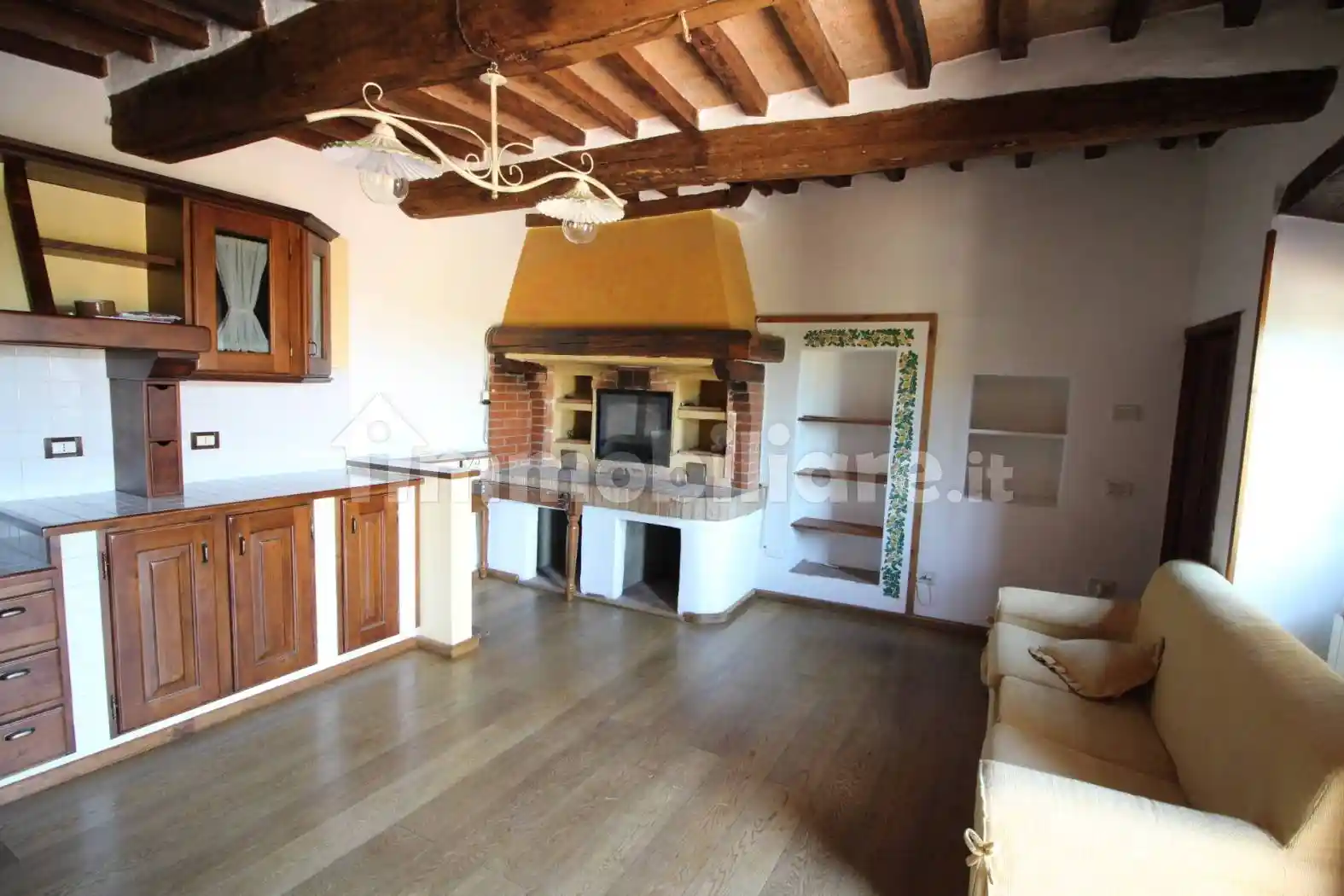 Appartamento in affitto a Montespertoli