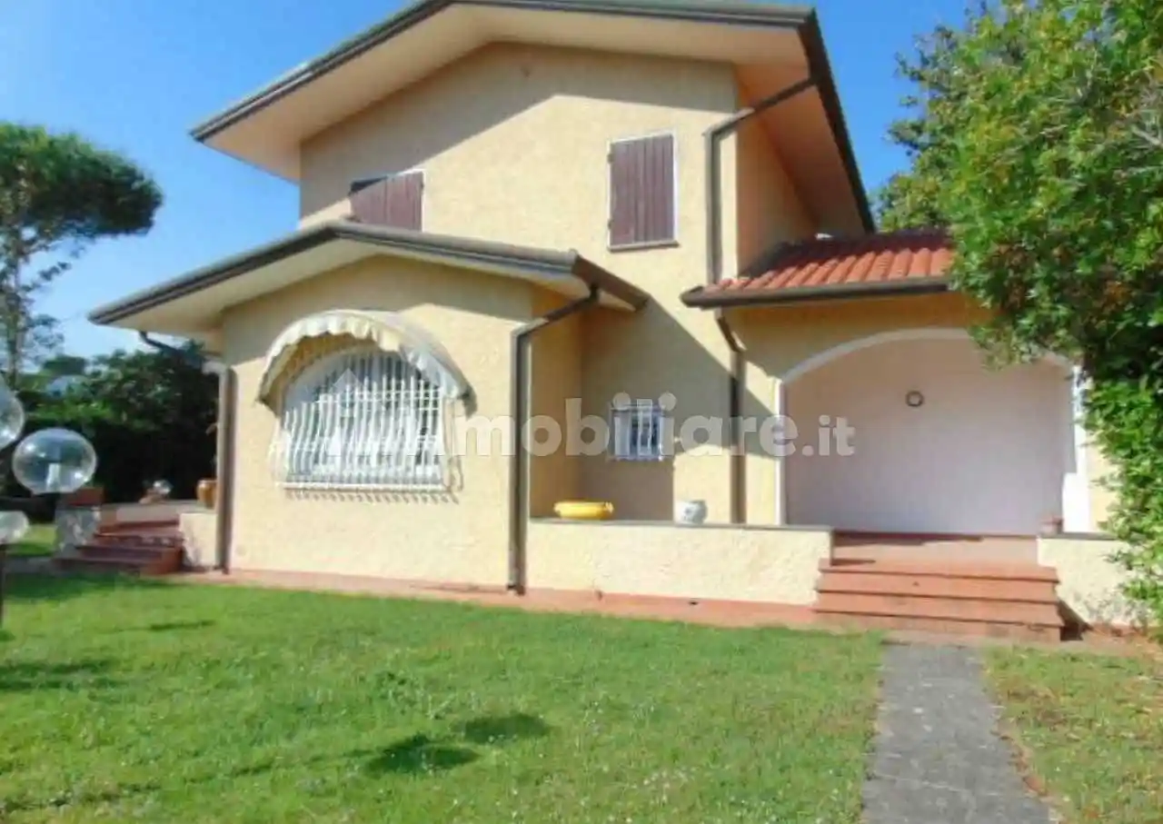 Villa in affitto a Forte dei Marmi