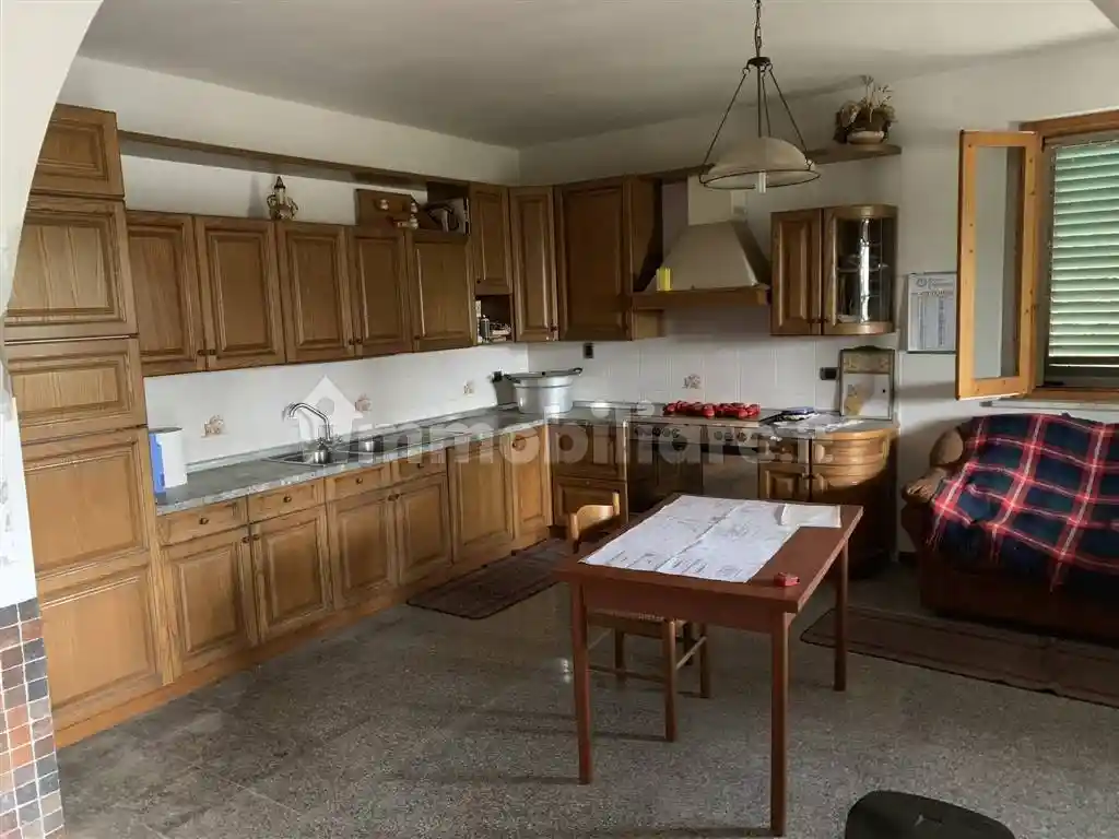 Rustico - Casale in vendita a Castelfiorentino