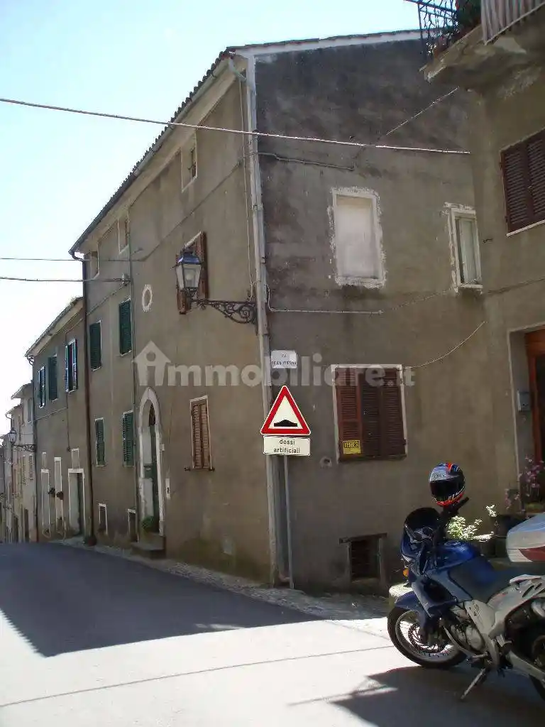 Casa indipendente in vendita a Castel Viscardo