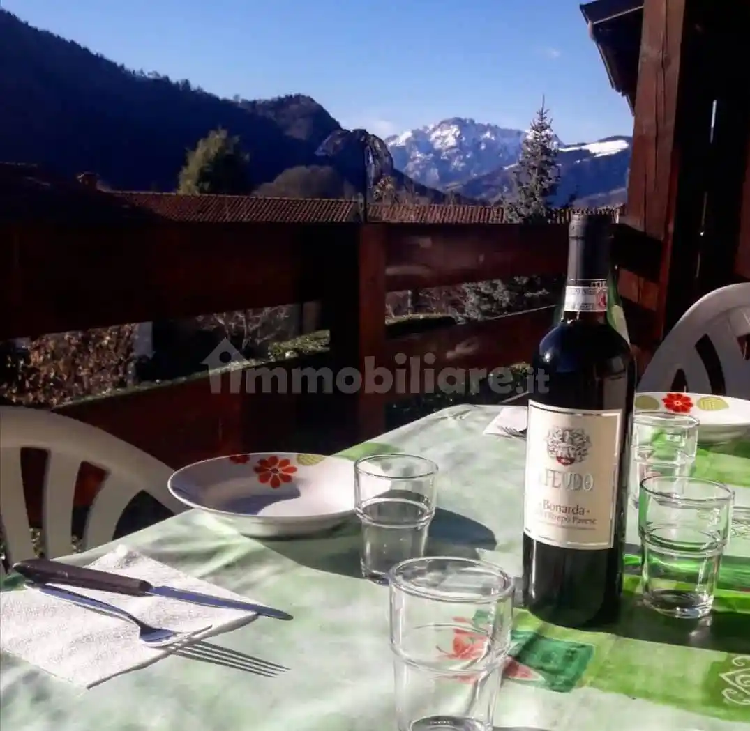 Appartamento in vendita a Rovetta