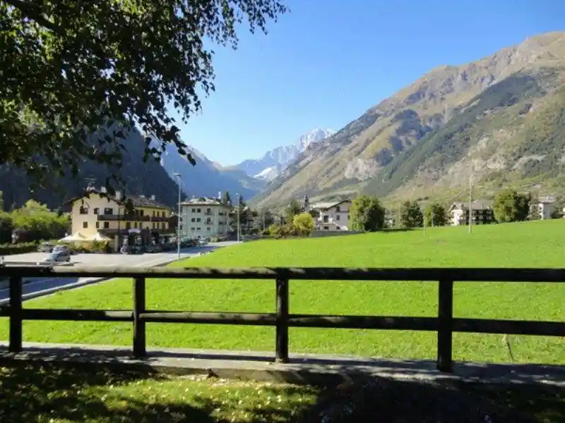 Appartamento in affitto a Morgex